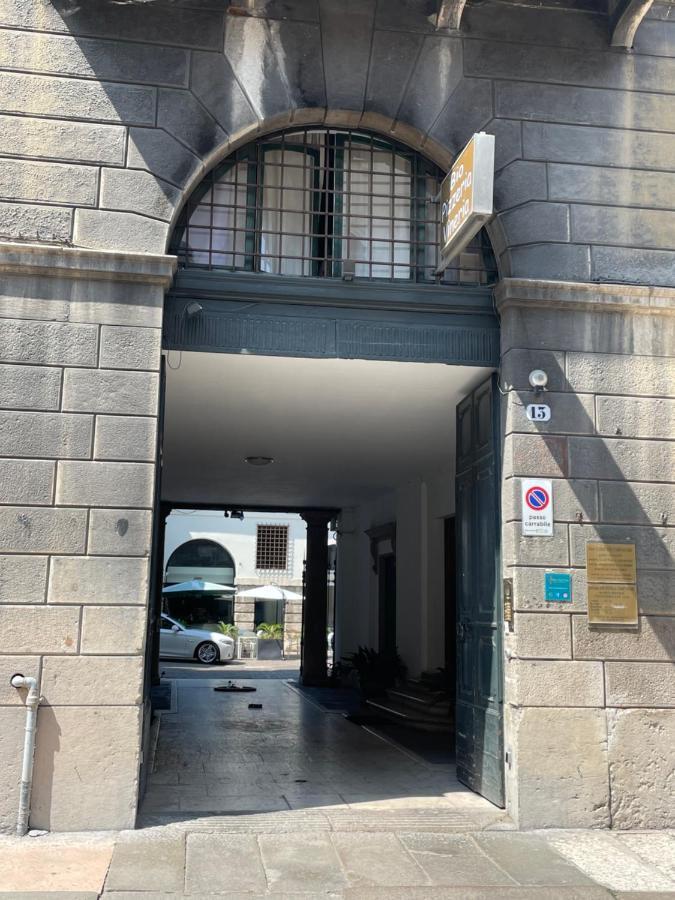 Angie'S View Hotell Verona Eksteriør bilde